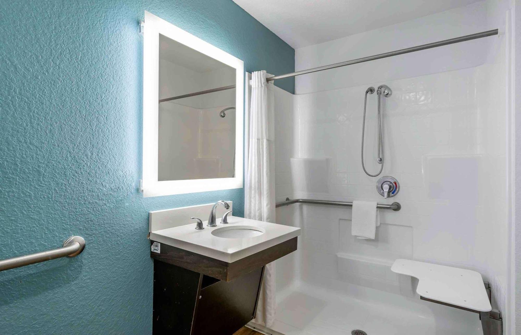 Extended Stay America Select Suites - Charlotte - Northlake Ngoại thất bức ảnh